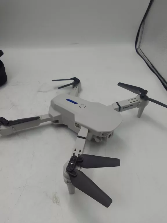 DRON SZKOLENIOWY GIROX E88 PRO