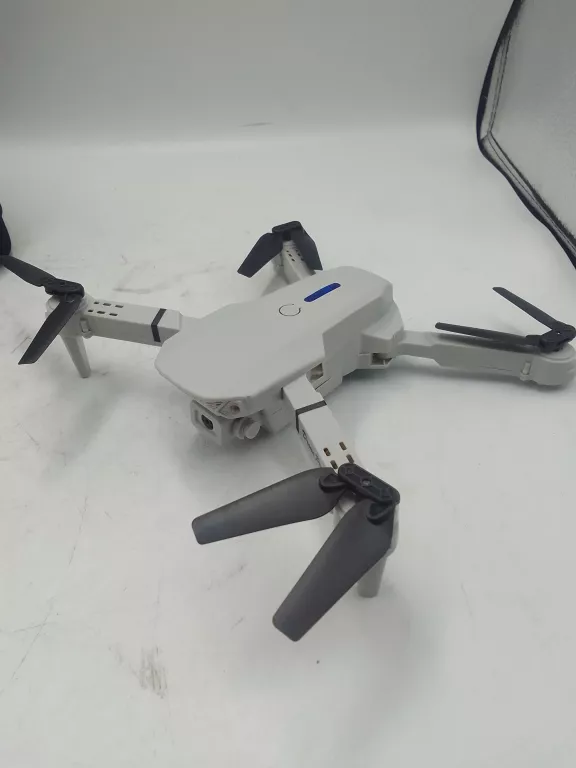 DRON SZKOLENIOWY GIROX E88 PRO