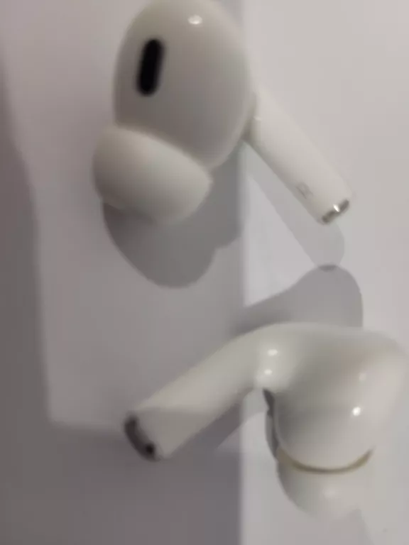 APPLE AIRPODS PRO