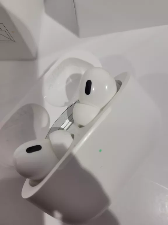 APPLE AIRPODS PRO