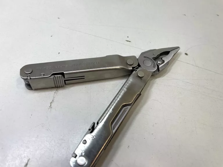 MULTITOOL LEATHERMAN REBAR+MULTITOOL LEATHERMAN SIDEKICK