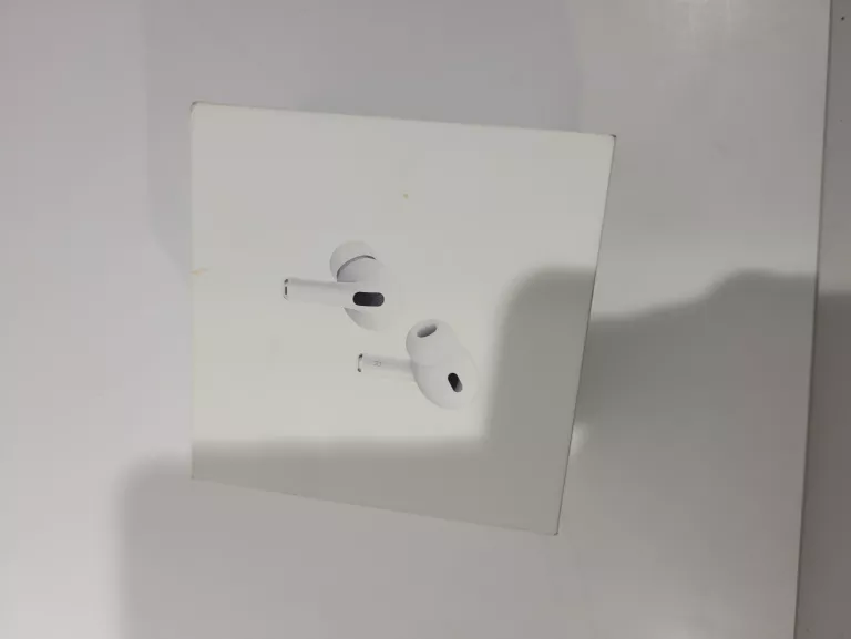 APPLE AIRPODS PRO