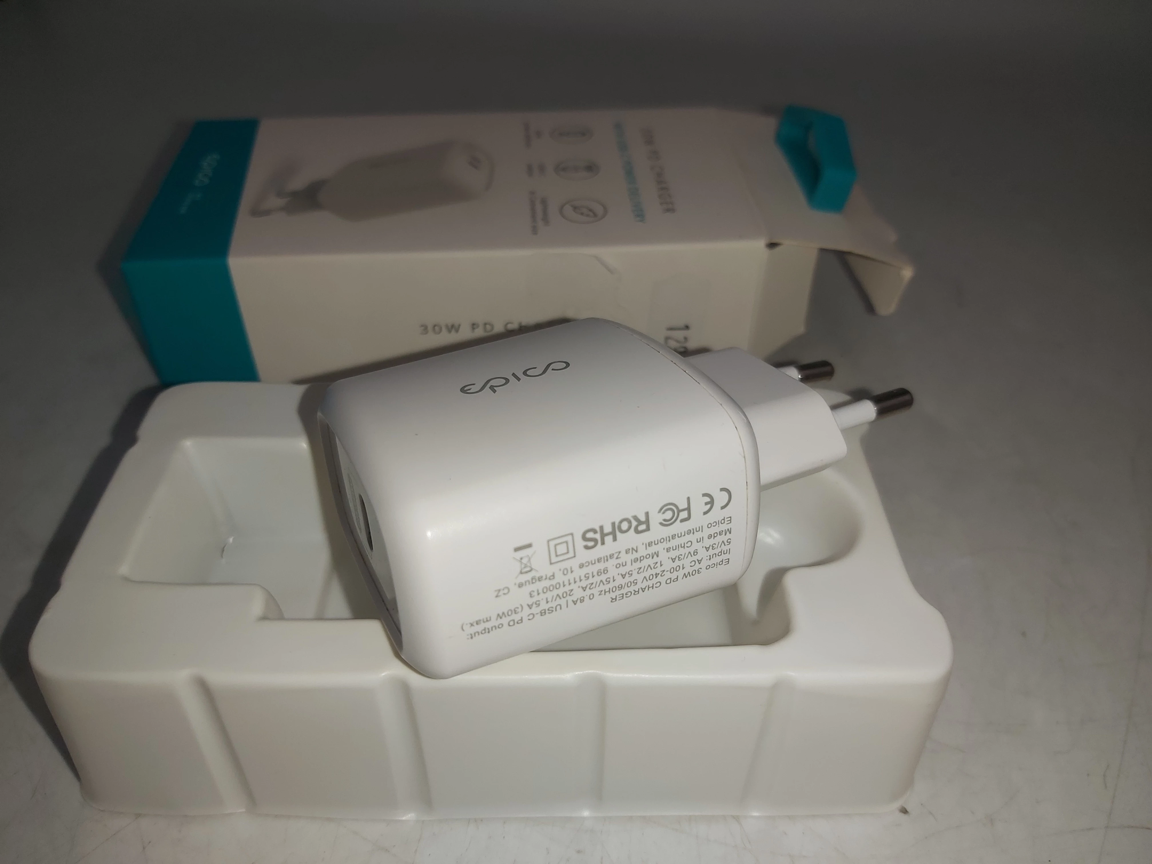 ladowarka-epico-30w-pd-charger-usb-c-w-pudelku-ean-gtin-8596049170382
