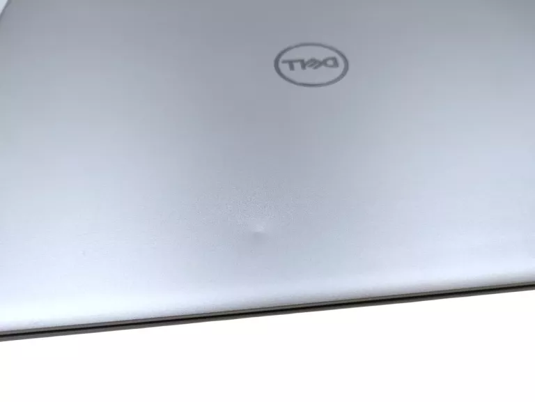 LAPTOP DELL INSPIRON 14 5420 14 " INTEL CORE I5 16 GB / 512 GB SREBRNY