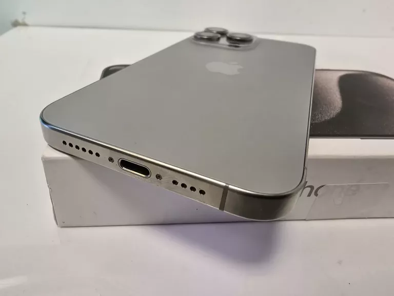 TELEFON IPHONE 15 PRO MAX 256 GB 100 %KOMPLET