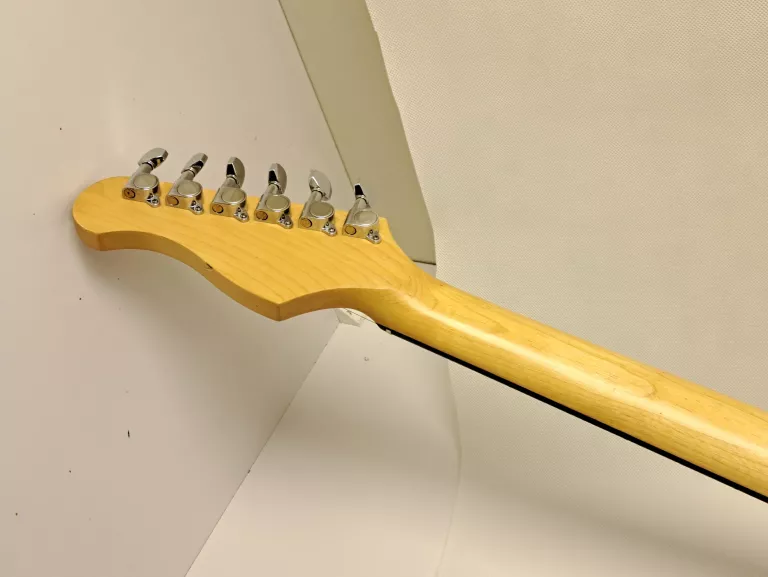 GITARA ELEKTRYCZNA EVER PLAY