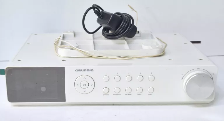 RADIO SIECIOWE DAB+, FM, INTERNETOWE GRUNDIG GKR1030 DKR 3000 BT BIAŁE