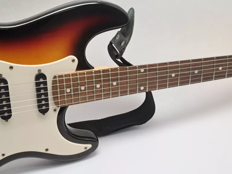 GITARA ELEKTRYCZNA EVER PLAY