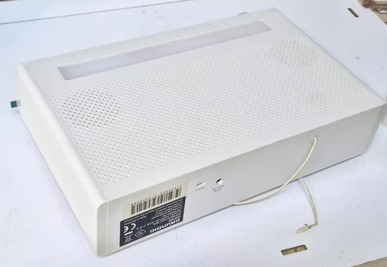 RADIO SIECIOWE DAB+, FM, INTERNETOWE GRUNDIG GKR1030 DKR 3000 BT BIAŁE