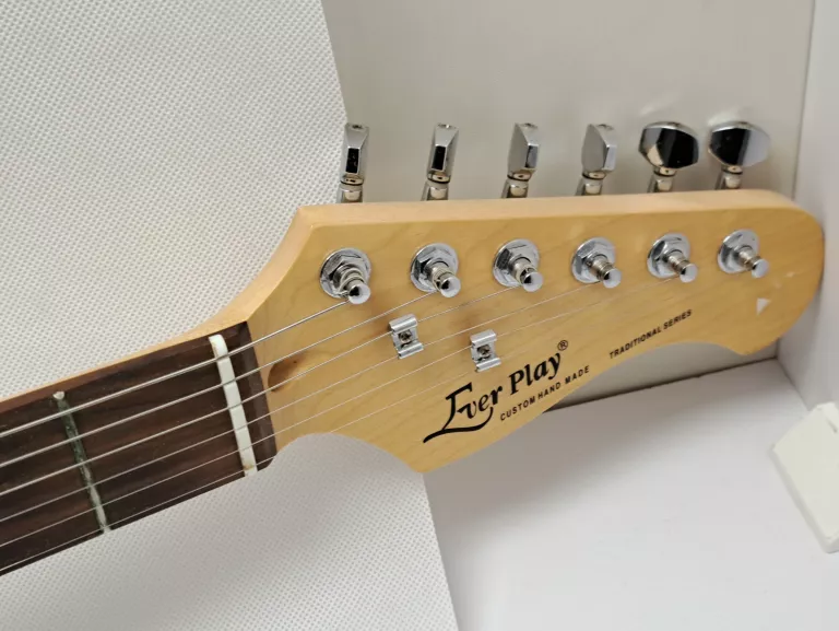 GITARA ELEKTRYCZNA EVER PLAY