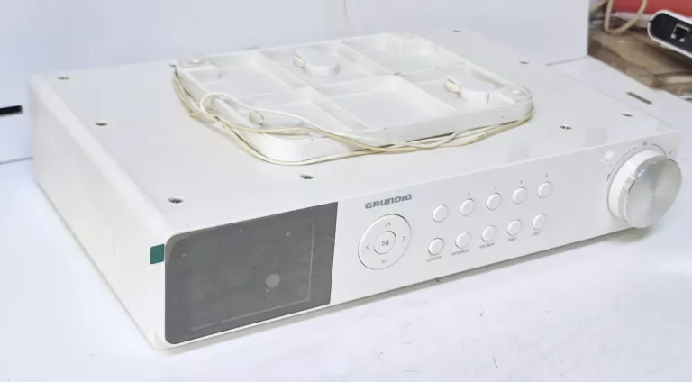 RADIO SIECIOWE DAB+, FM, INTERNETOWE GRUNDIG GKR1030 DKR 3000 BT BIAŁE