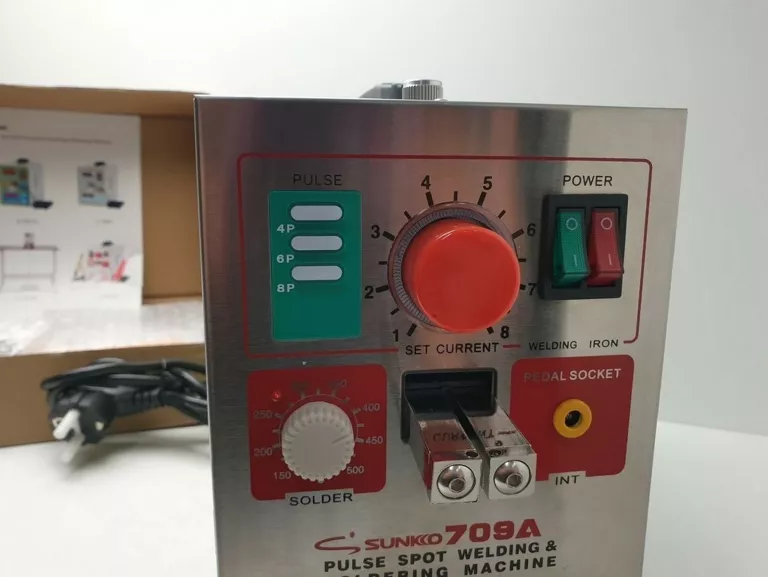 ZGRZEWARKA IMPULSOWA PUNKTOWA SUNKKO 709A Z LUTOWNICĄ KOMPLET