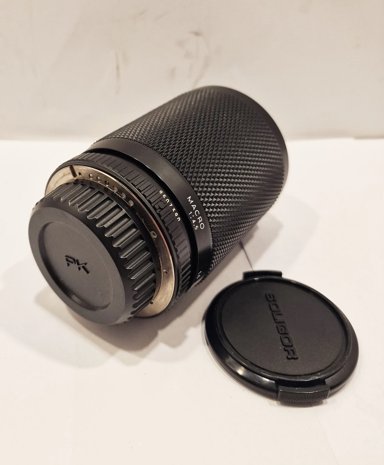 obiektyw-soligor-zoommacro-70-210mm-14556-obroncow-pokoju-3-gubin