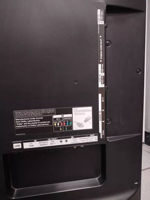 TELEWIZOR LG 47LM640S PILOT BEZ KLAPKI