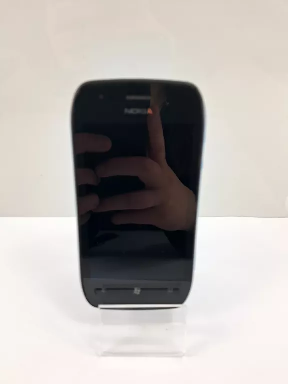 TELEFON NOKIA LUMIA 710