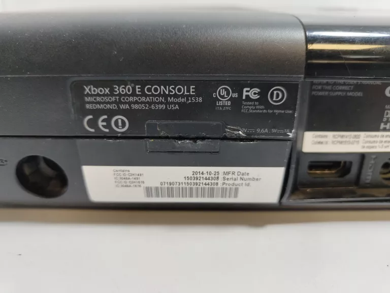 KONSOLA XBOX 360 E 500GB