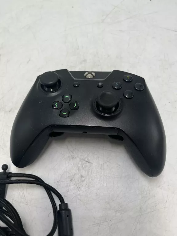 RAZER WOLVERINE TOURNAMENT EDITION KONTROLER XBOX