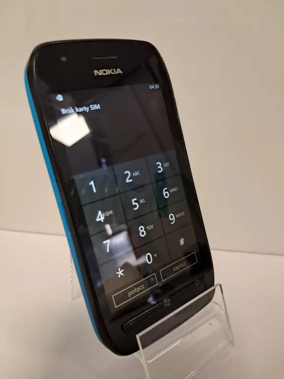 TELEFON NOKIA LUMIA 710