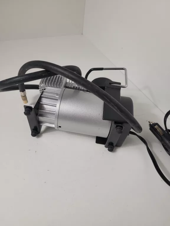 KOMPRESOR SAMOCHODOWY METALOWY 12V 10 BAR