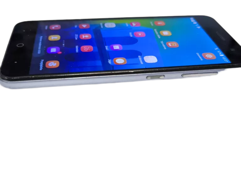 TELEFON ZTE BLADE A520 SAM TEL