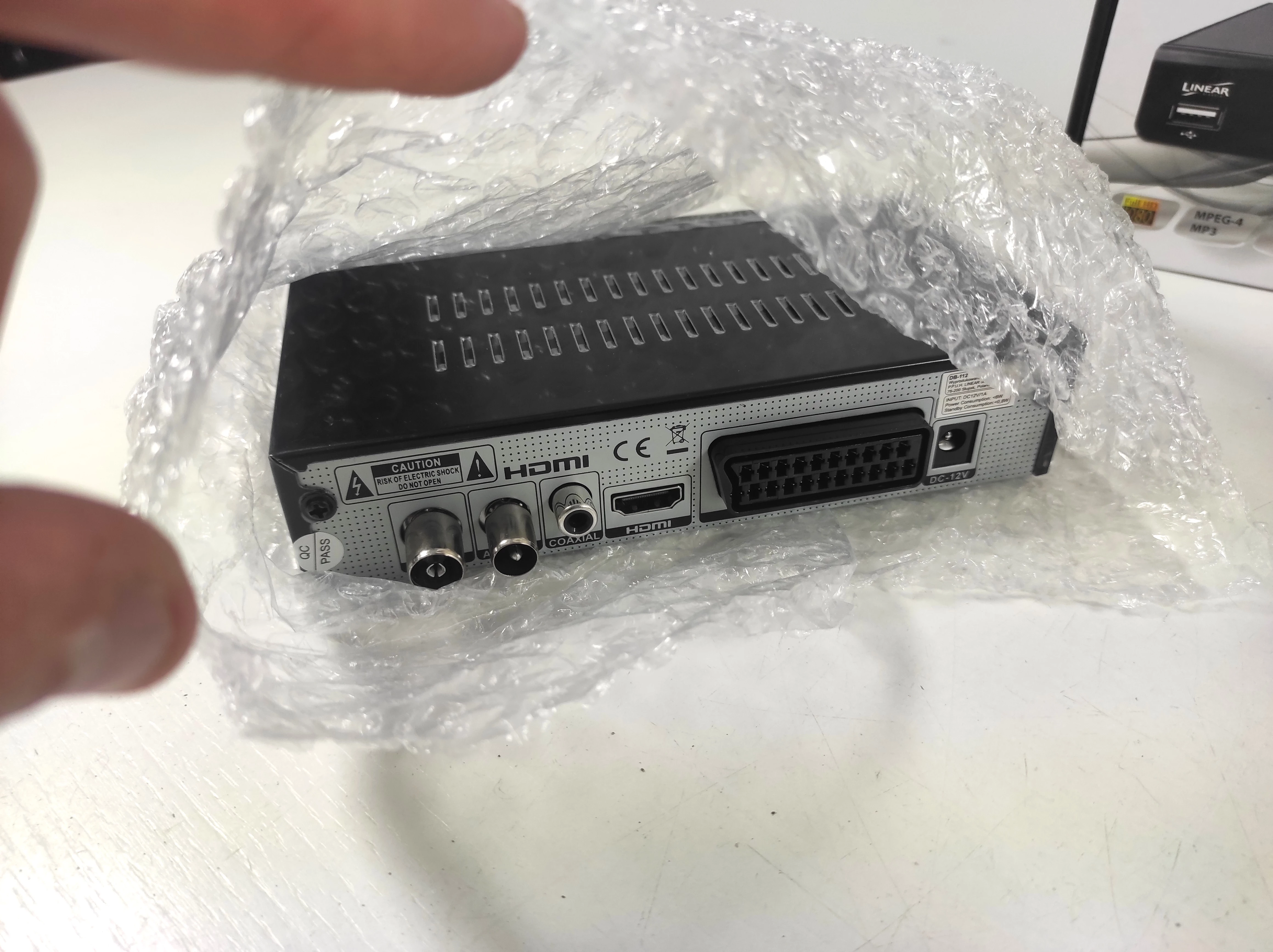 dekoder-linear-elektro-db-112-dvbt-kpl-stan-11323-2