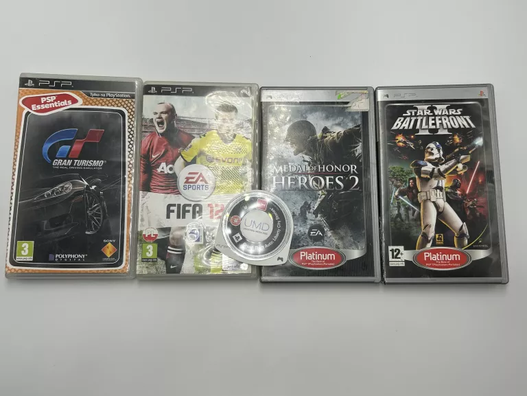 KONSOLA PRZENOŚNA SONY PLAYSTATION PSP-2004 SPRAWNA + GRY + KARTA PAMIĘCI