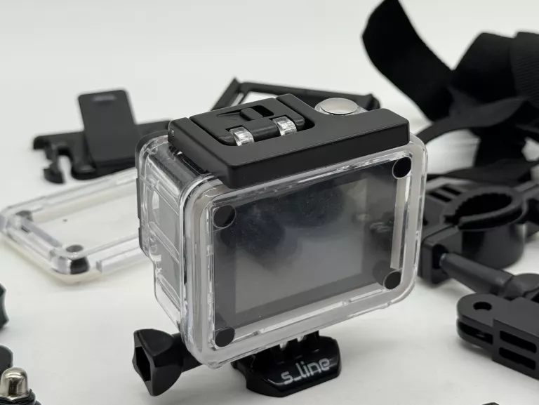 KAMERA SPORTOWA 4K UHD SC501 / AKCESORIA
