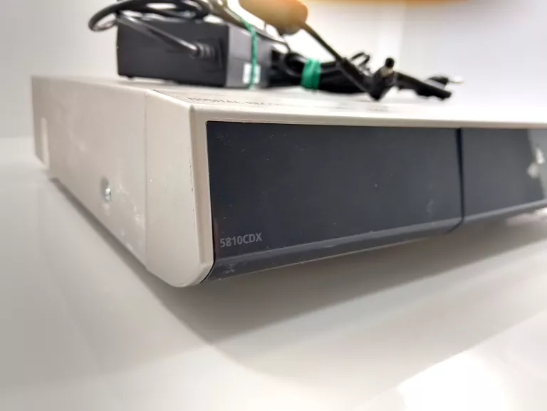 DEKODER Z NAGRYWARKĄ ADB-5810CDX