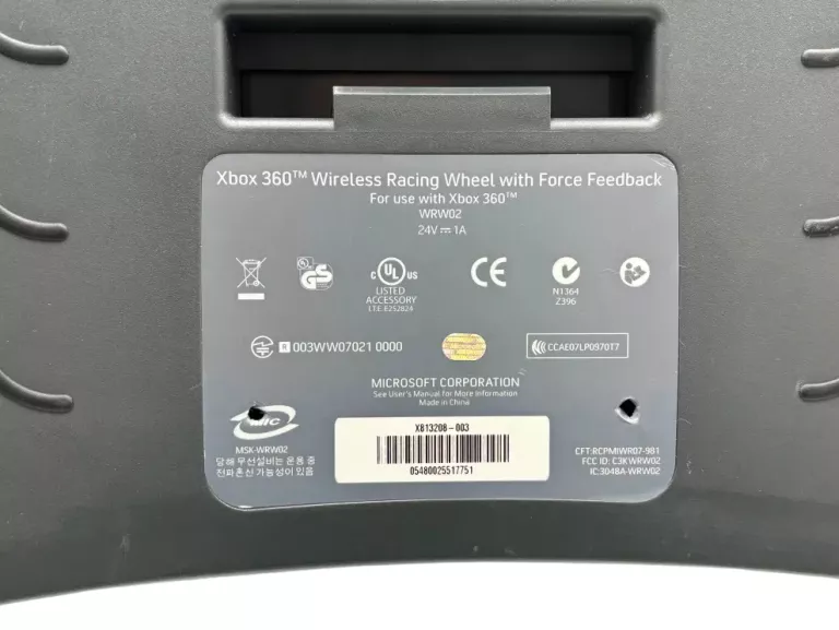kierownica-microsoft-xbox-360-wrw02-wireless-wheel-racing-force-opis-waga-produktu-z-opakowaniem-jednostkowym-0500