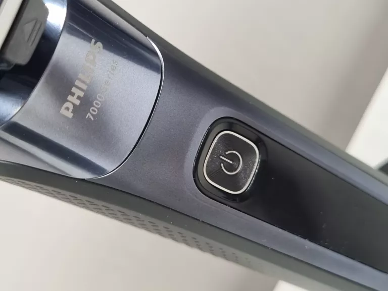GOLARKA GŁOWICOWA PHILIPS S7882/55 W PUDEŁKU
