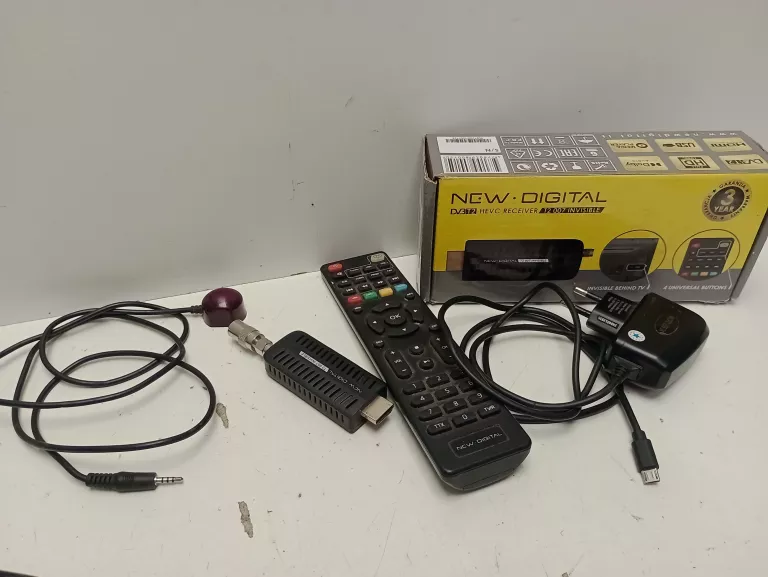 DEKODER TUNER NEW DIGITAL T2 007 INVISIBLE SD/HD TV STICK DVB-T2 H.264