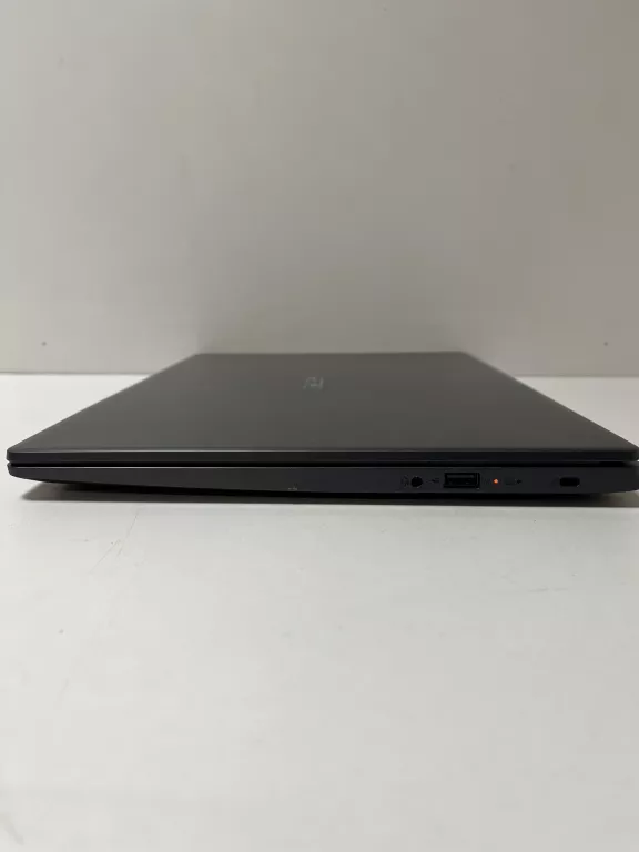 laptop-acer-aspire-3-amd-athlon-silver-3050u-8115gb-przekatna-ekranu-1560