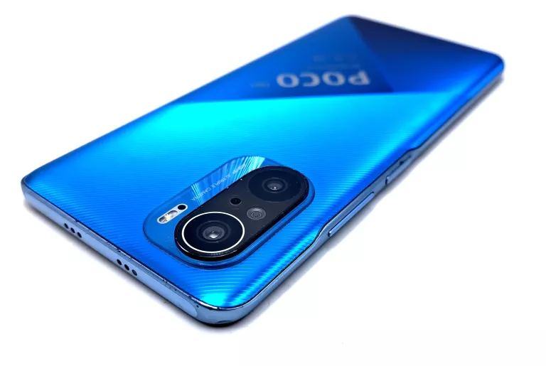 SMARTFON POCO F3 8 GB / 256 GB 5G