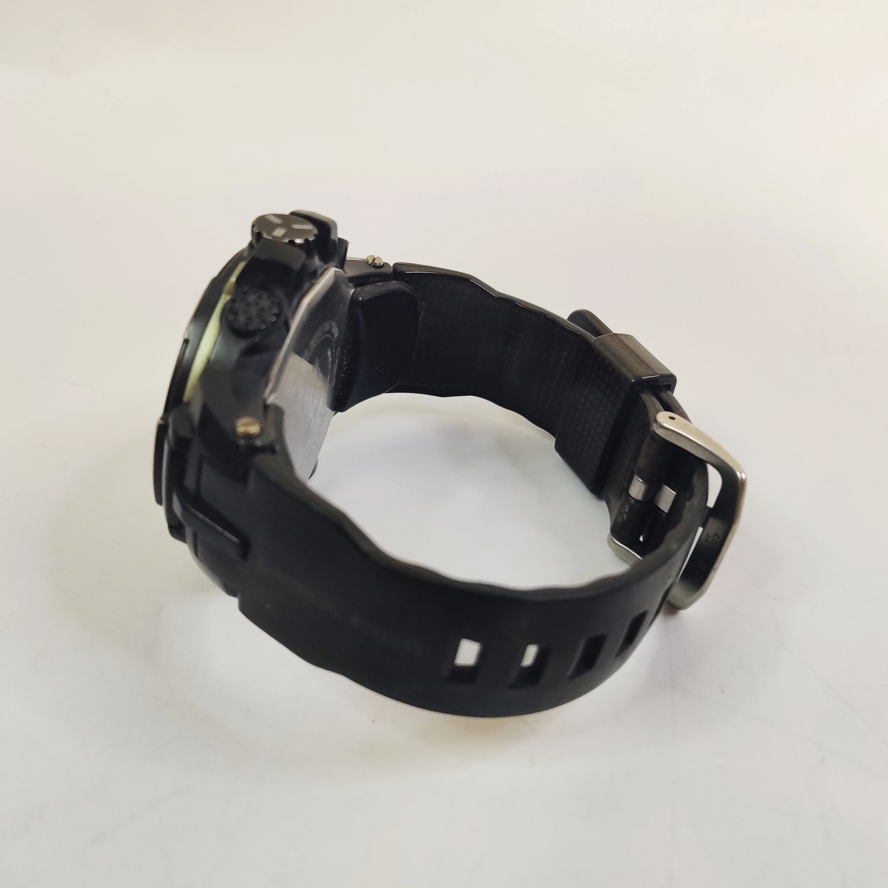 casio-zegarek-meski-protrek-prw-6000y-1aer-5365-ksztalt-koperty-129223-2