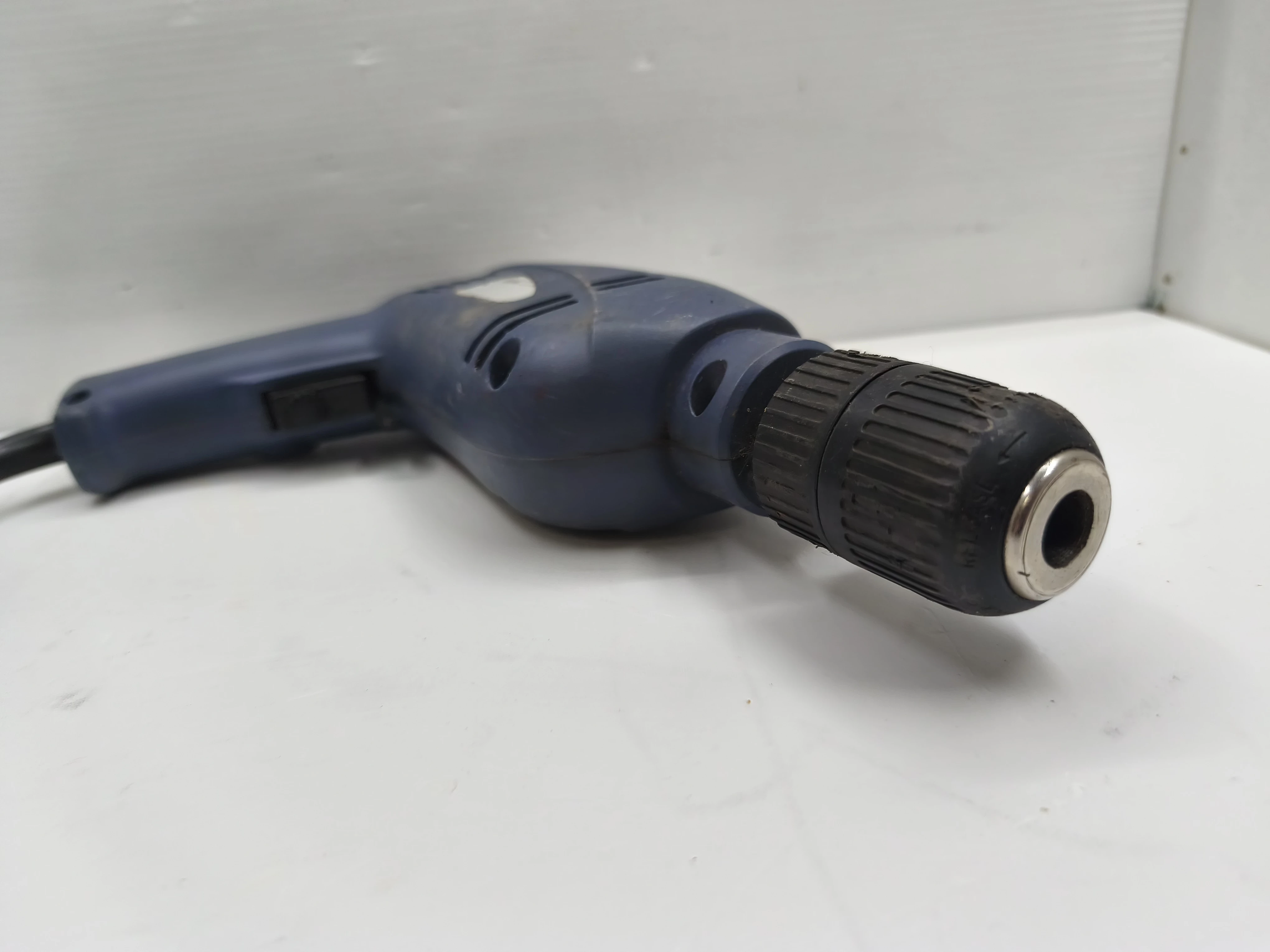 wiertarka-udarowa-budget-5006-stan-11323-2