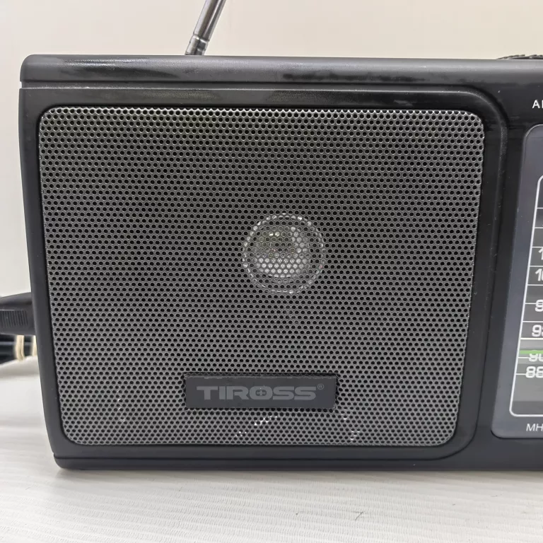 RADIO TIROSS TS-457 A