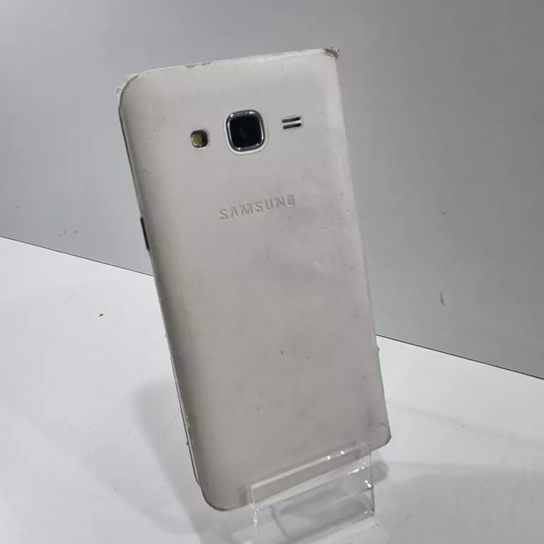SMARTFON SAMSUNG GALAXY J5 1,5 GB / 8 GB 4G (LTE) CZARNY