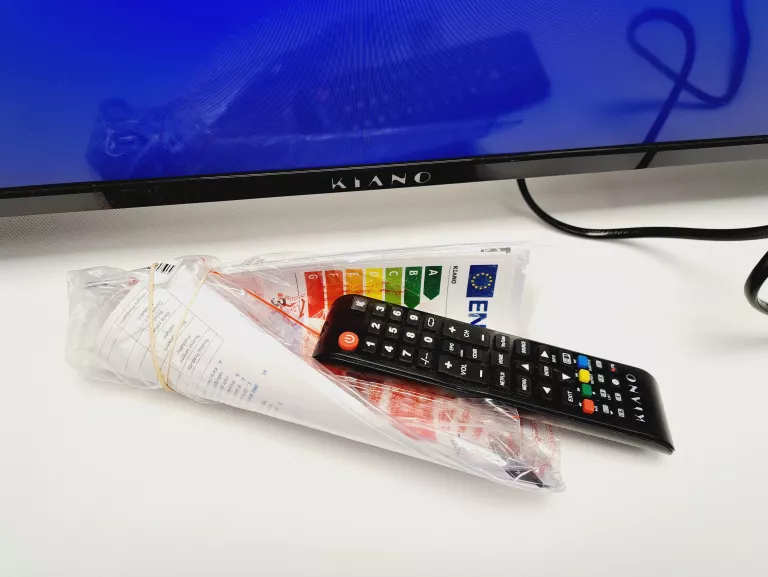TELEWIZOR KIANO SLIM TV 40 SMART 40" LED FULL HD SMART TV