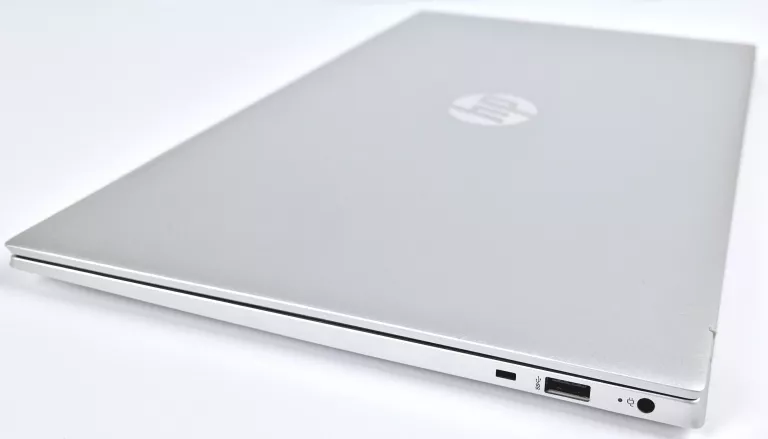 LAPTOP HP PAVILION 15-EH3333NW R5-7530U 16 GB/1 TB