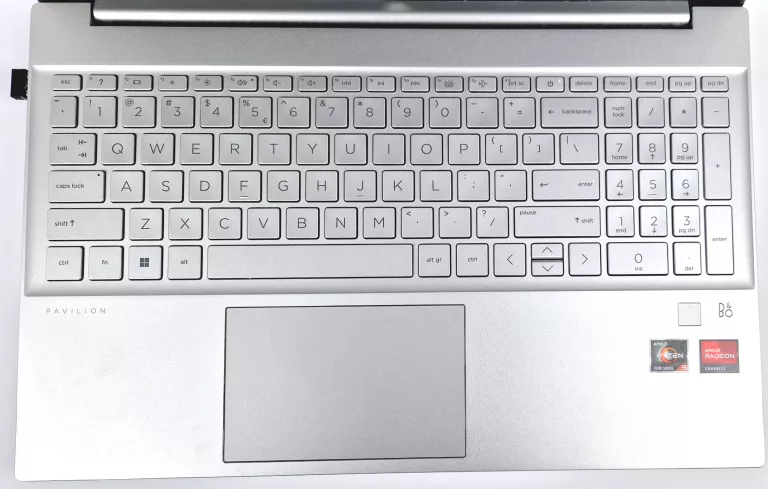 LAPTOP HP PAVILION 15-EH3333NW R5-7530U 16 GB/1 TB