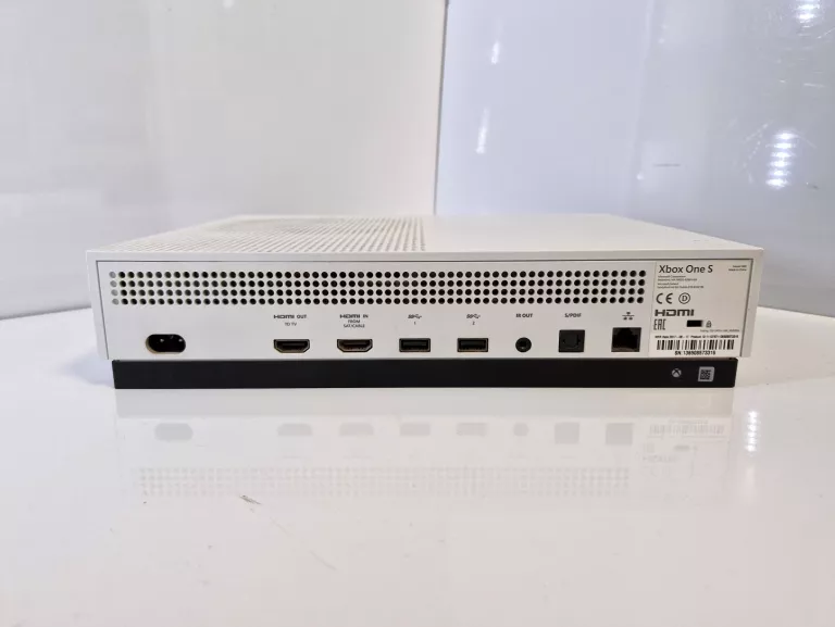 KONSOLA XBOX ONE S Z NAPĘDEM 500GB BEZ PADA