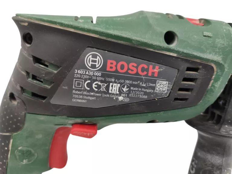 WIERTARKA UDAROWA BOSCH EASY IMPACT 550 550W +WALIZKA