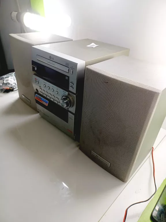 MINI WIEŻA LG LX 130 + GŁOŚNIKI