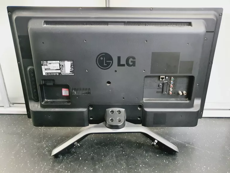 TELEWIZOR LG 32LA620S + PILOT