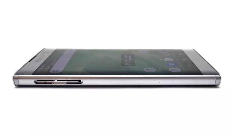 TELEFON SONY XPERIA XA2