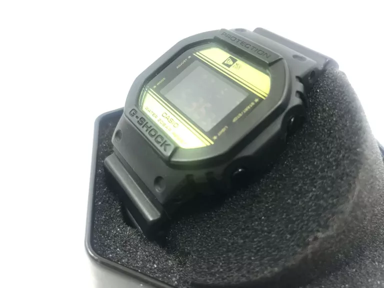ZEGAREK CASIO DW-5600NE-1ER LIMITED