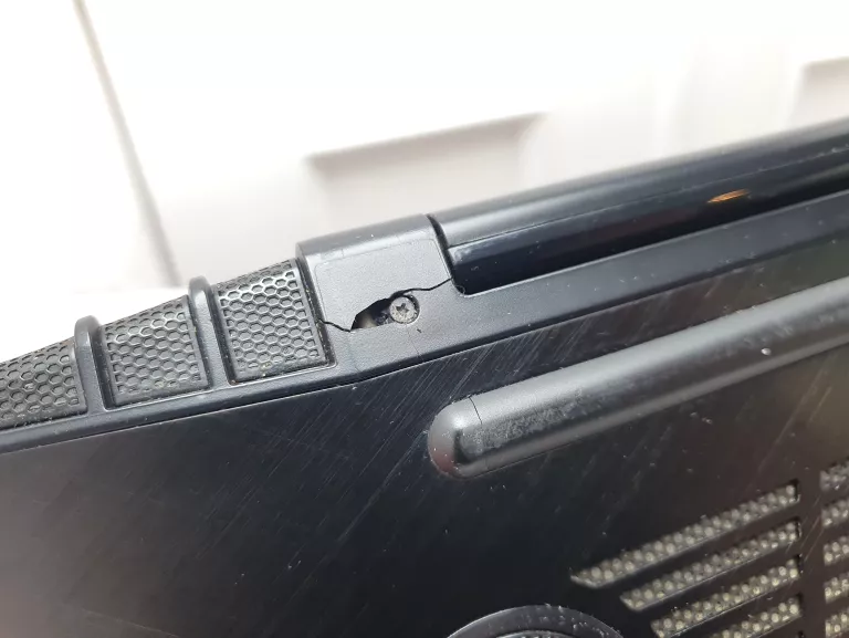 LAPTOP LENOVO LEGION Y50 I7 4 GEN 16 RAM GTX 860 M
