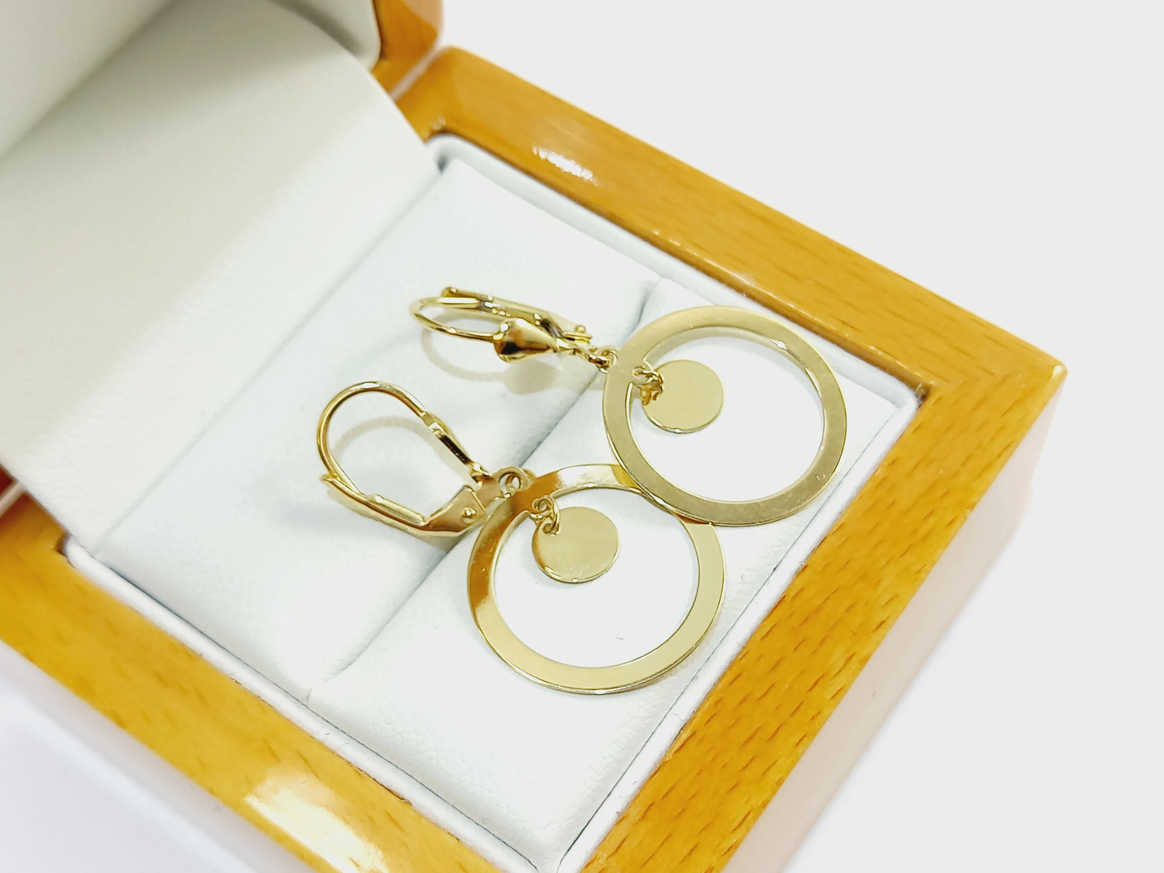 nienoszone-zlote-kolczyki-p585-190g-kolor-dominujacy-205826-225106