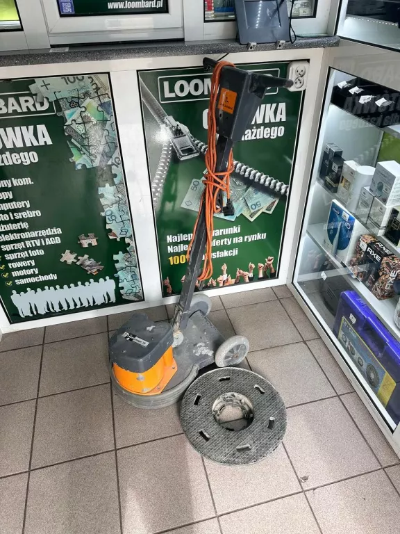POLERKO-SZLIFIERKA TASKI RANGER 38