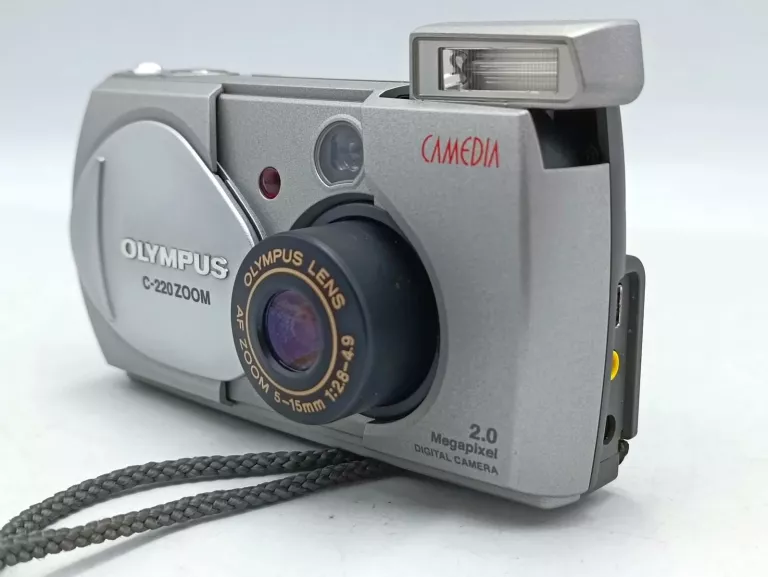 APARAT RETRO OLYMPUS C-220 ZOOM 2.0MPX 7.5X ZOOM